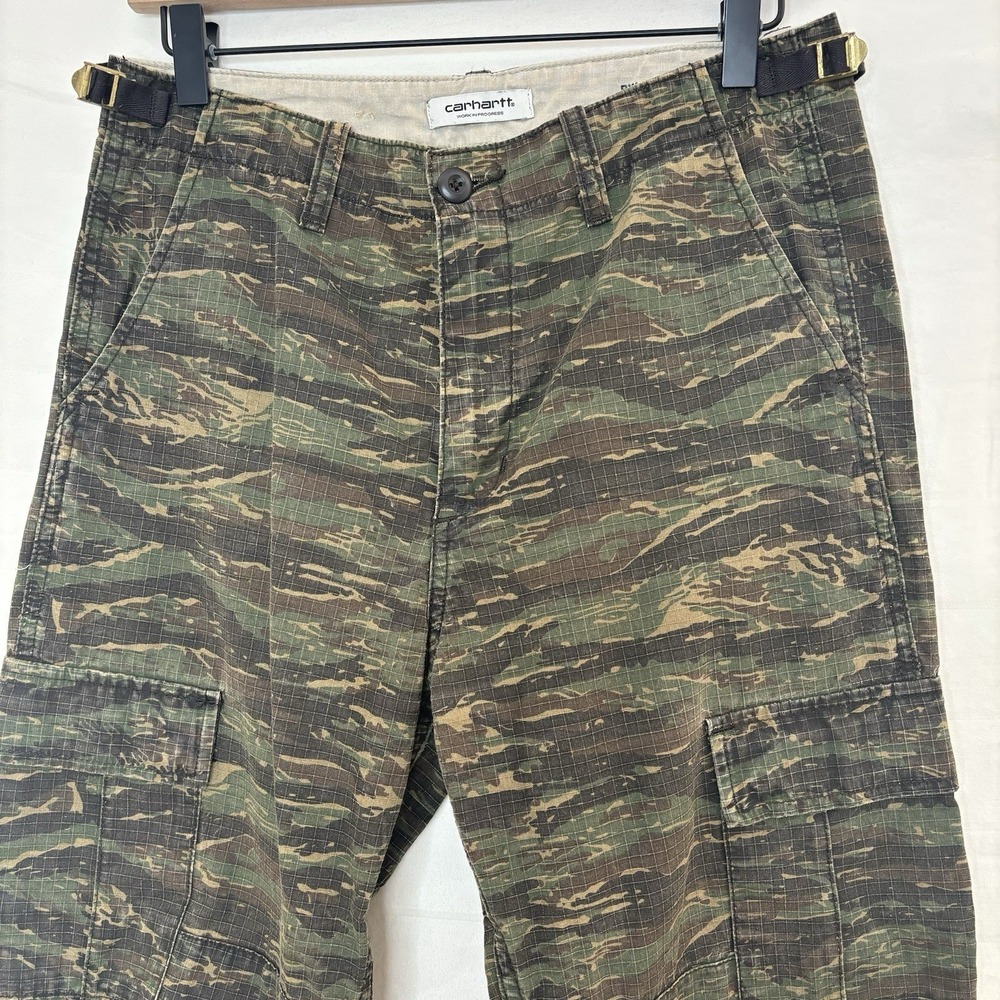 Vintage Carhartt WIP Aviation Pants 27 Camo Cargo Utility Work Grunge Relaxed